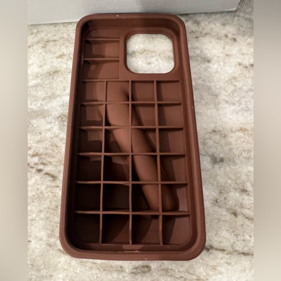 Brand New! Authentic Rhode Expresso iPhone 14pro Max cellphone case - Picture 2 of 7